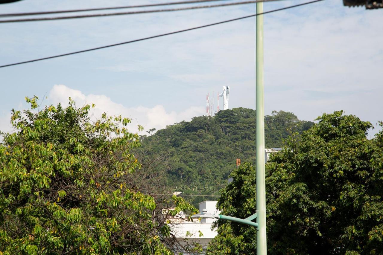 Casa Na Com Churrasqueira - Bal. Camboriu *