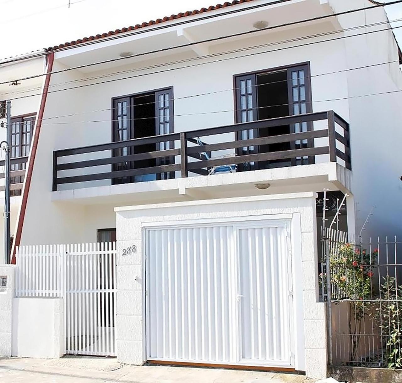 Holiday home Casa Na Com Churrasqueira - Bal. Camboriu